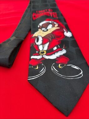 Warner Bros. Looney Tunes vintage Taz tie!